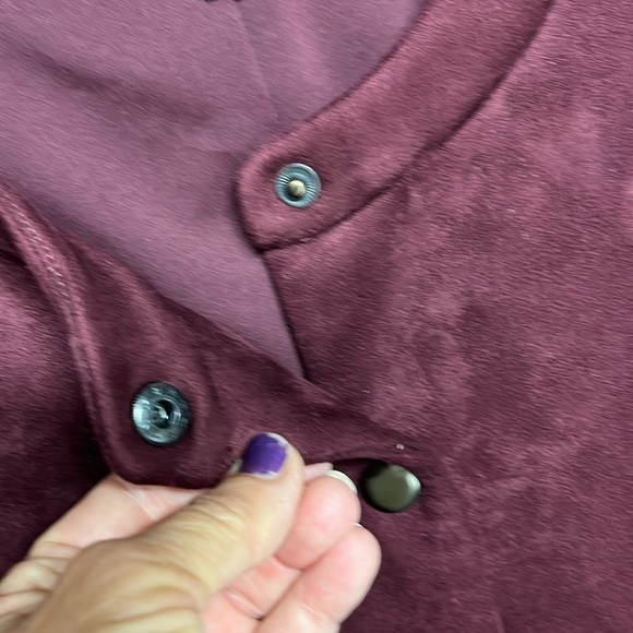 Donna Degnan Burgundy Collarless Blazer - Picture 3 of 14